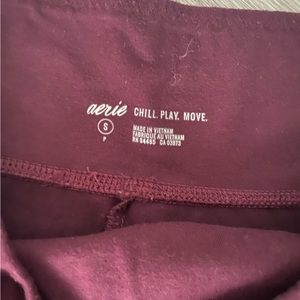 Red aerie leggings